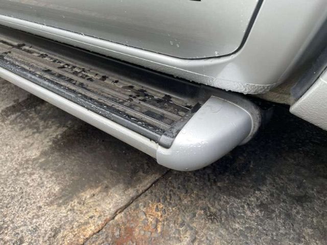 Side Step End Cap Lr
