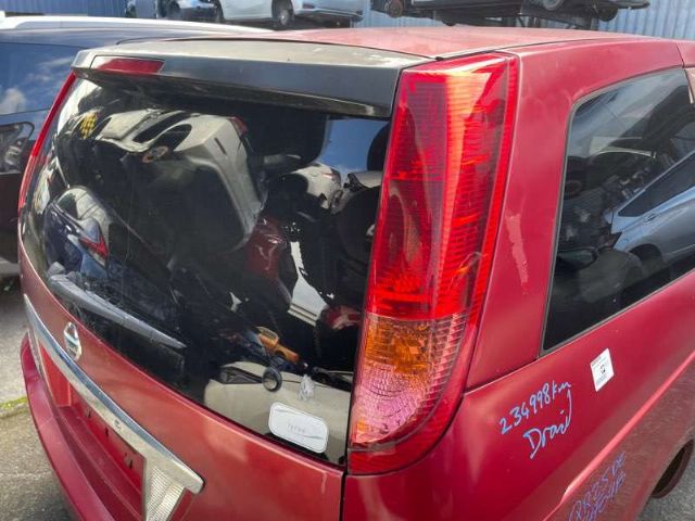 R Tail Light