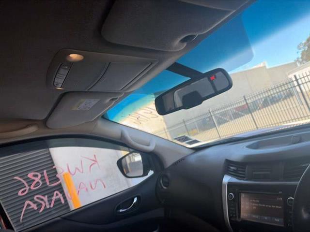 Lh Sunvisor