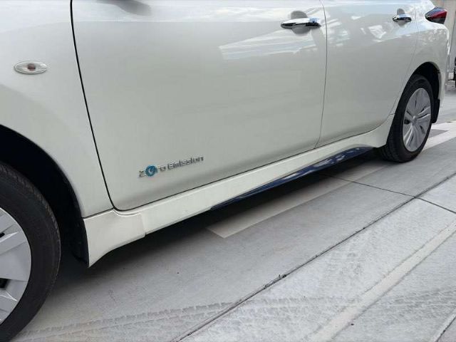 L Side Skirt