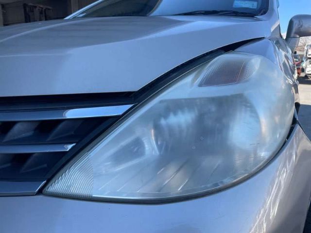L Headlight