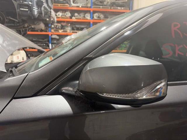 Lf Door Elec Mirror (18 Wire)