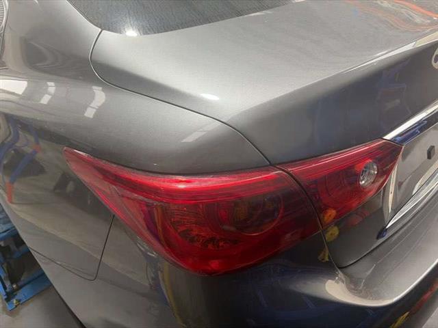 L Boot Lid Garnish