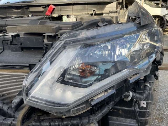 L Headlight (halogen)