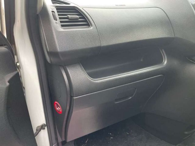Glove Box