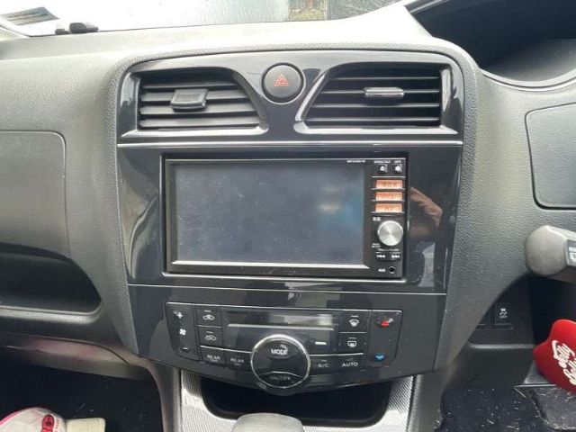 Stereo Surround / Bezel