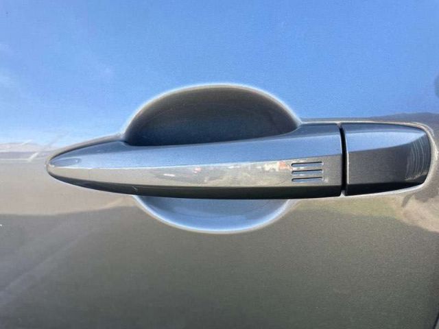 Lf Door Exterior Handle (smart Button) Type