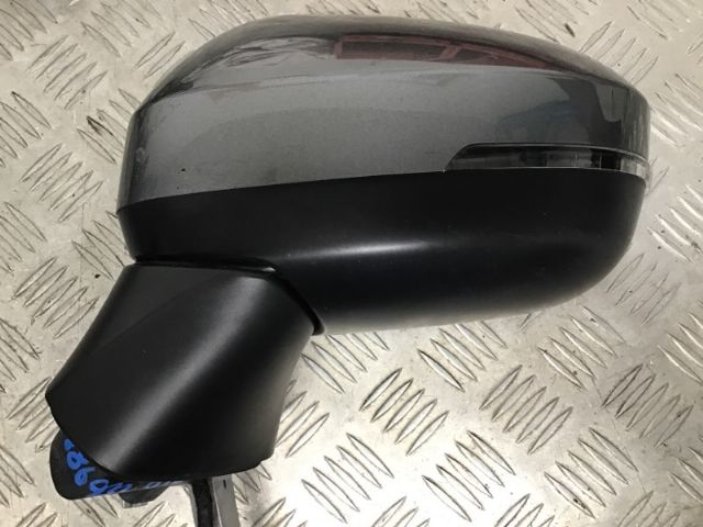 Lf Door Elec Mirror (11 Wire)