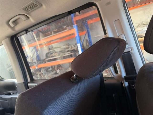 Lr Seat Head Rest