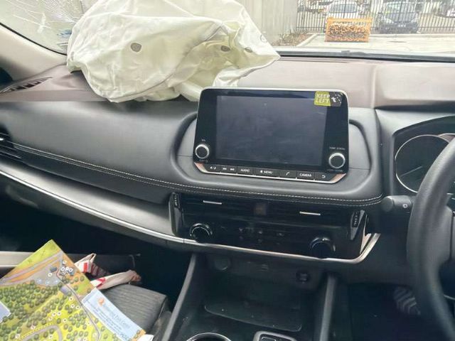 Dvd/nav Screen