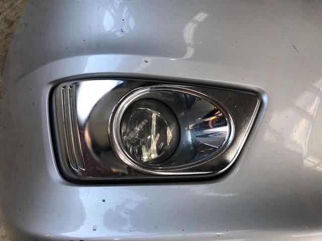 R Spotlight Bezel