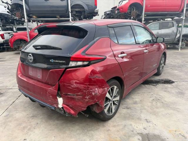 R Side Skirt