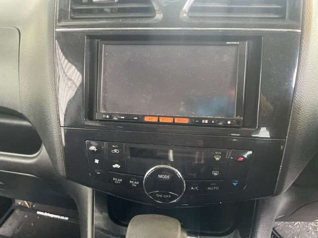 Stereo Surround / Bezel