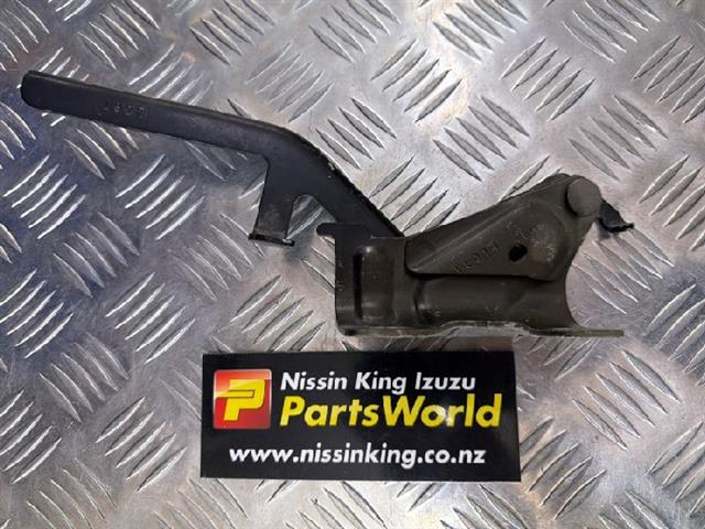 L Bonnet Hinge 