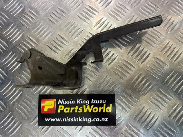 R Bonnet Hinge 