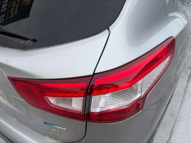 R Tail Light