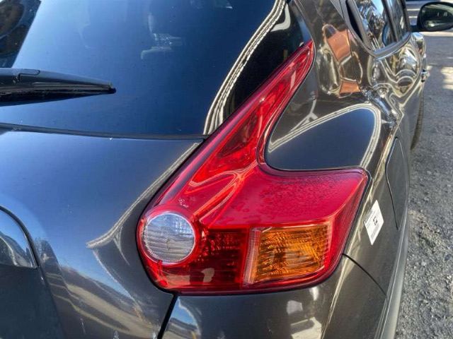 R Tail Light
