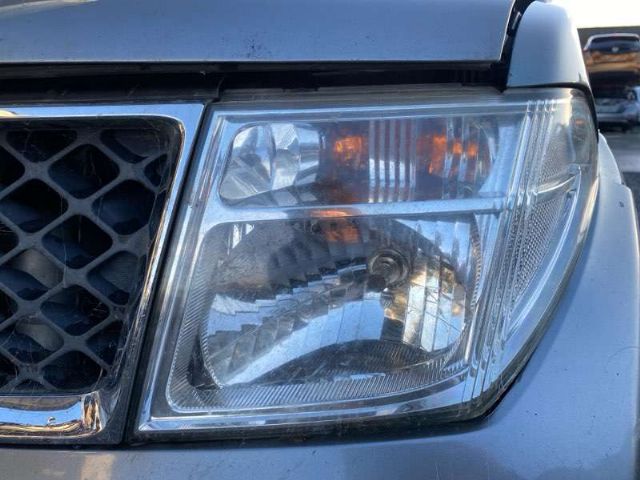 L Headlight