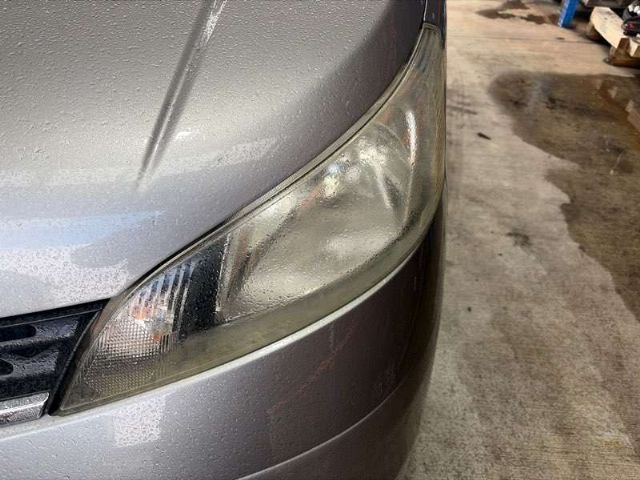 L Headlight
