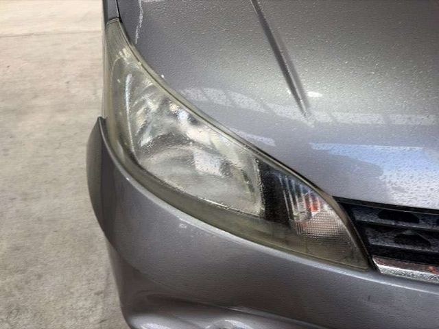 R Headlight