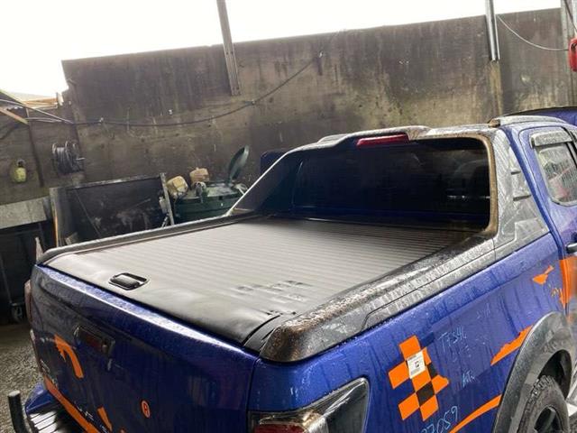 Hard Lid
