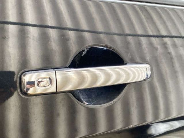 Rr Door Exterior Handle (smart Button) Type