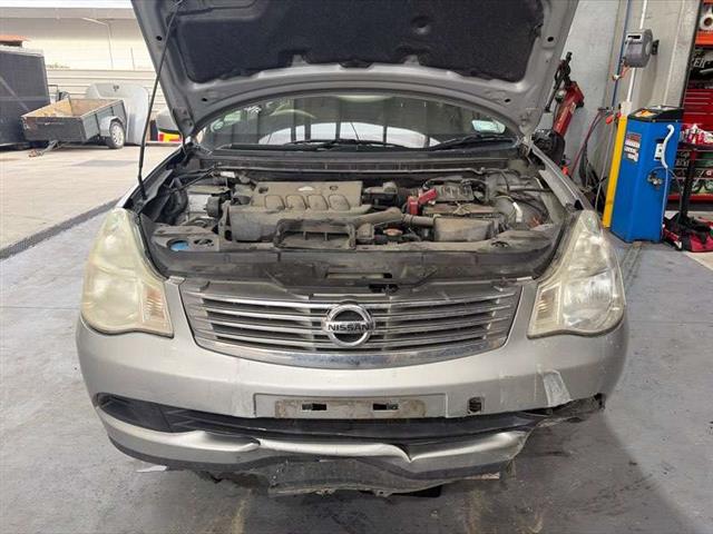 L Headlight