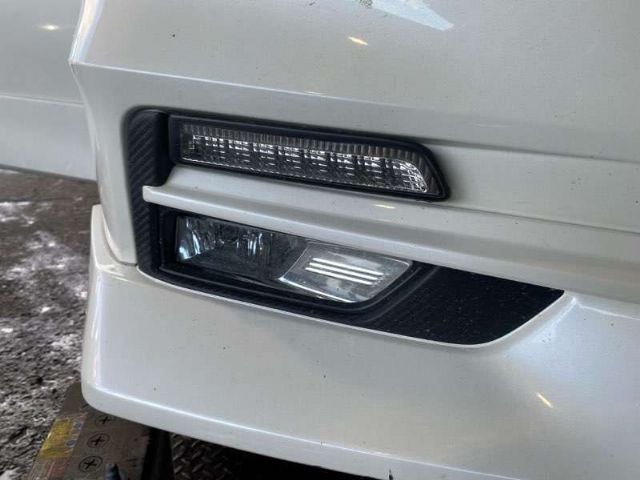 R Spotlight Bezel