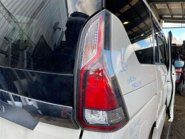 R Tail Light (led)