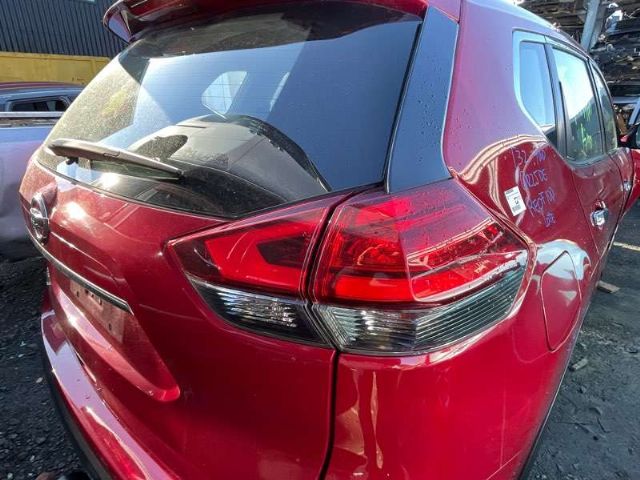 R Tail Light (led)