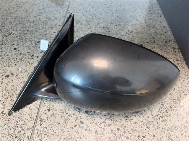Lf Door Elec Mirror (17 Wire)