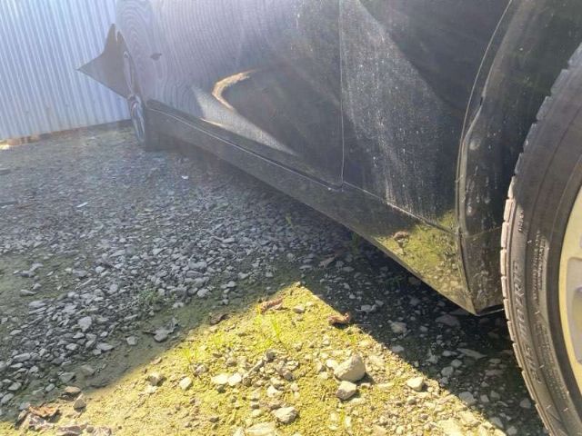 R Side Skirt