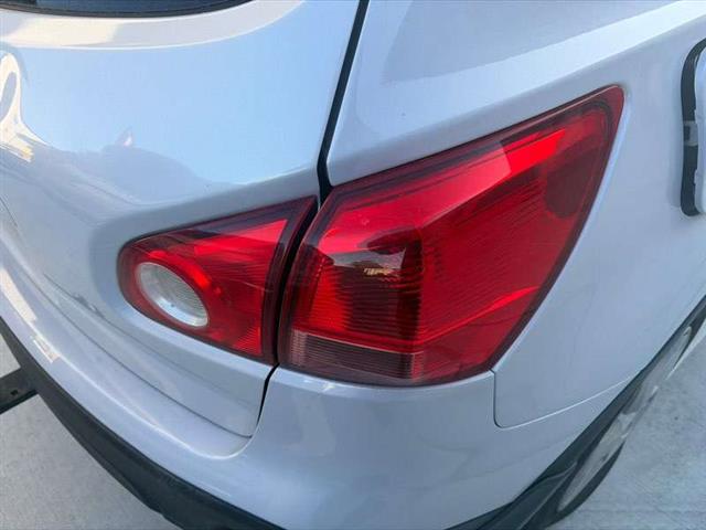 R Tail Light
