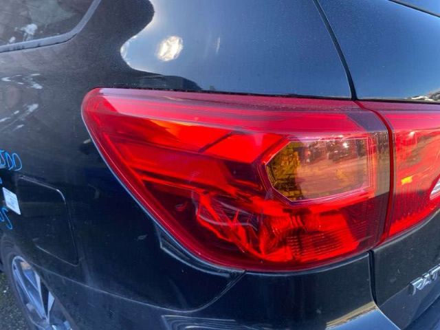 L Tail Light