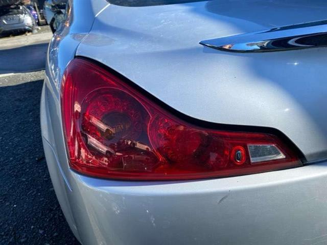 L Tail Light