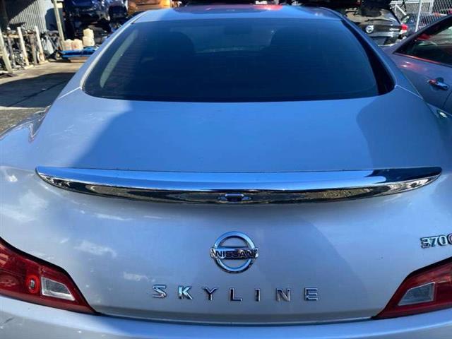 Boot Lid Centre Garnish