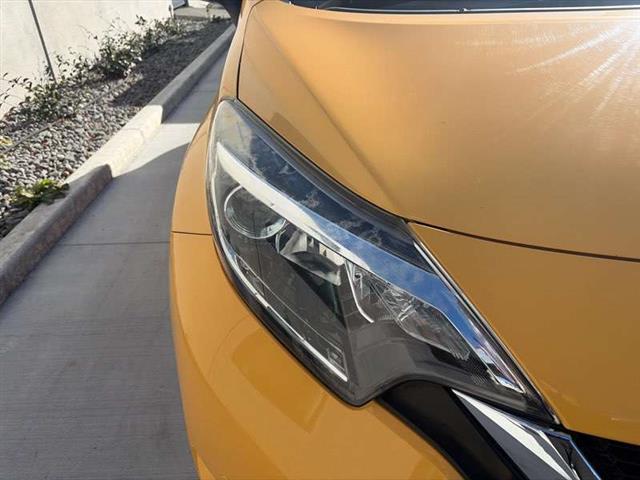 R Headlight (projector)