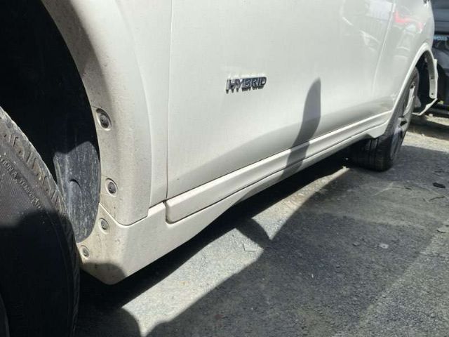L Side Skirt