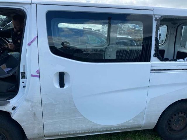 L Side Load Door  Fixed Glass