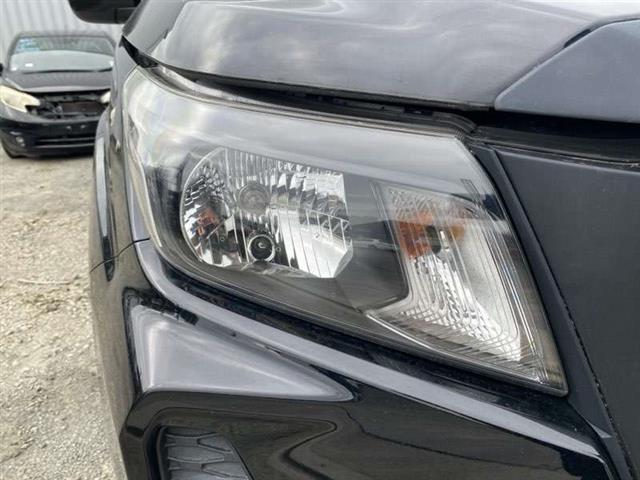 R Headlight (halogen)