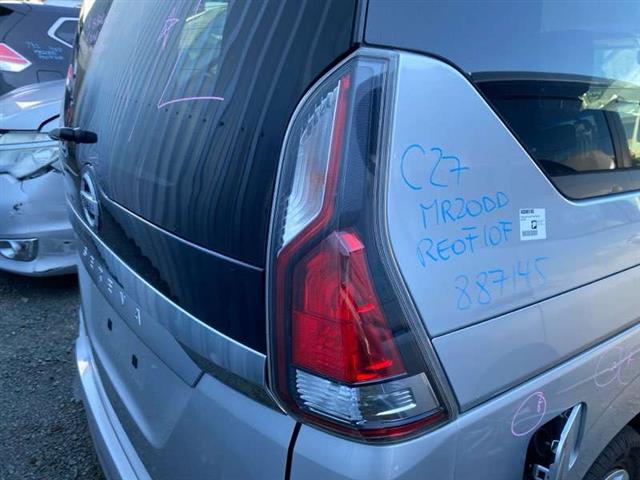 R Tail Light (led)