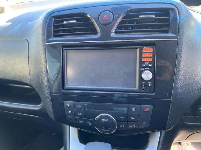 Stereo Surround / Bezel
