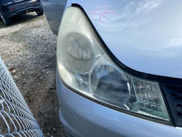 R Headlight