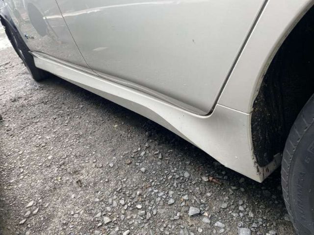 L Side Skirt