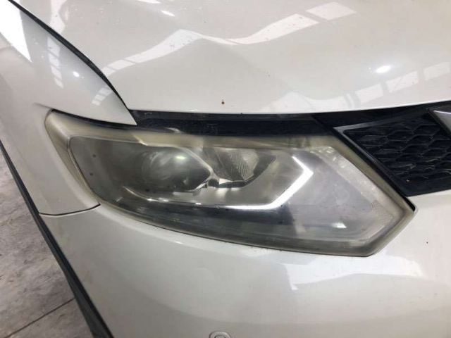 R Headlight (led)