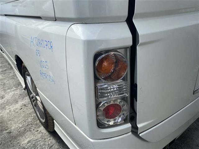 L Tail Light
