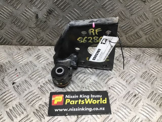 Rf Axle Bracket