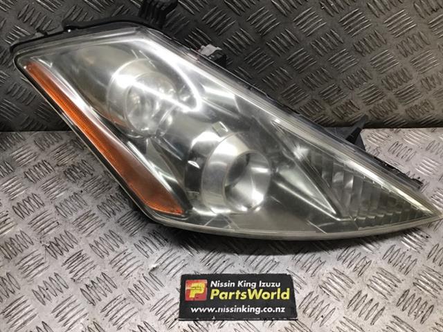 R Headlight