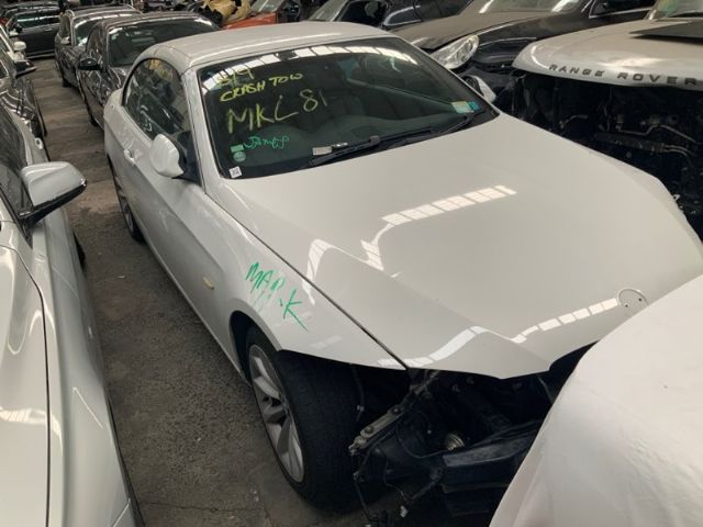 BMW 3 Series E90 - 330i