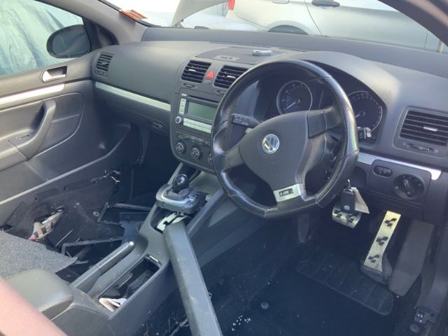 Volkswagen Golf - MK5 2003-2010